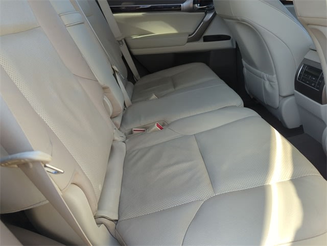 Thumbnail: 2015 Lexus GX - 30
