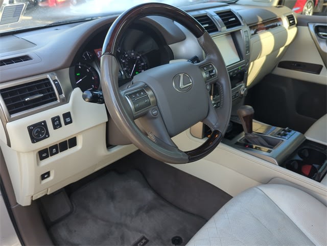 Thumbnail: 2015 Lexus GX - 2