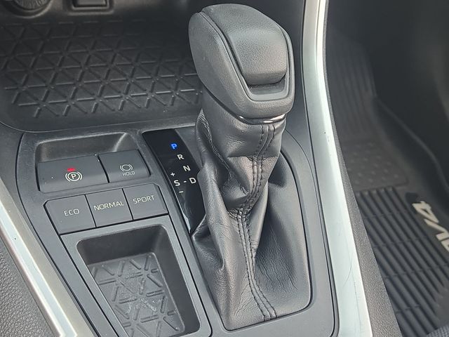 Thumbnail: 2019 Toyota RAV4 - 30