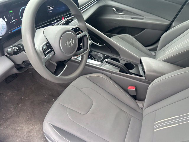 Thumbnail: 2024 Hyundai Elantra - 6