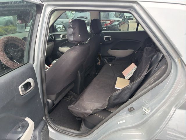 Thumbnail: 2022 Hyundai Venue - 8