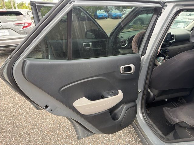 Thumbnail: 2022 Hyundai Venue - 22