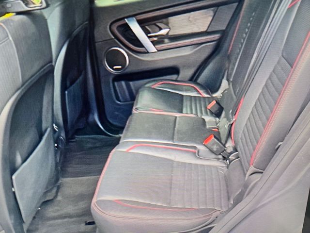 Thumbnail: 2020 Land Rover Discovery Sport - 12