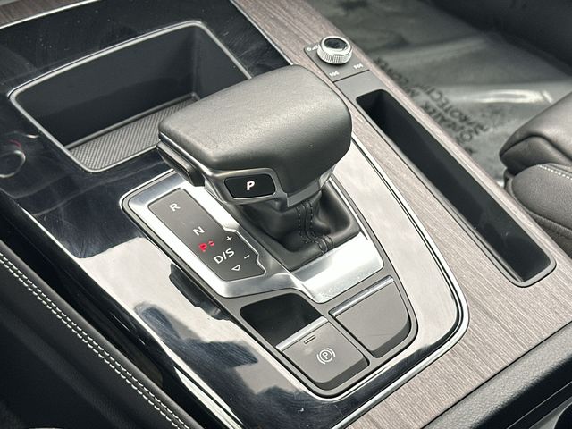 Thumbnail: 2023 Audi Q5 - 15