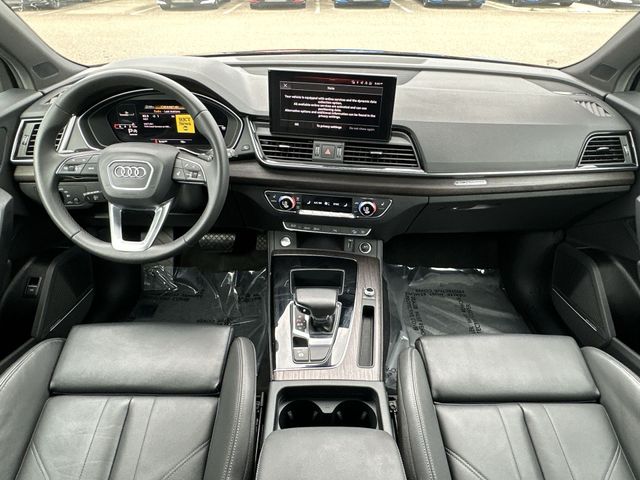Thumbnail: 2023 Audi Q5 - 2