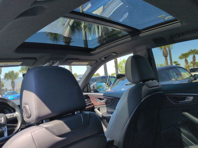 Thumbnail: 2019 Audi Q8 - 30