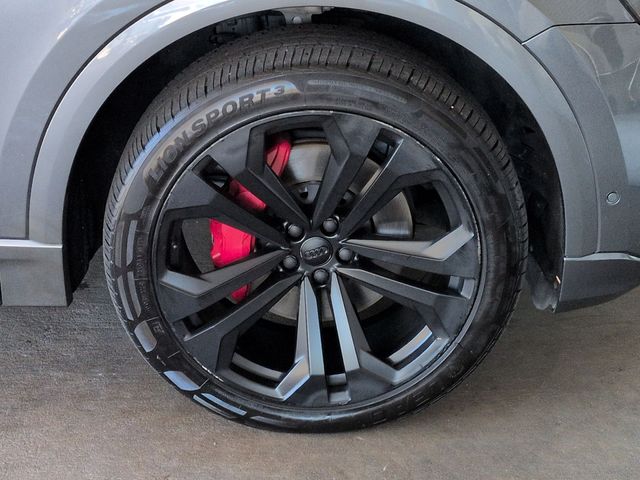 Thumbnail: 2019 Audi Q8 - 8