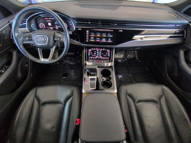 Thumbnail: 2019 Audi Q8 - 10