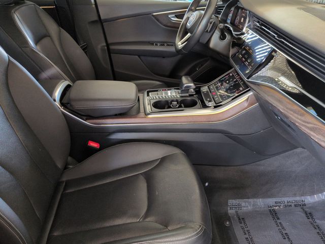 Thumbnail: 2019 Audi Q8 - 31