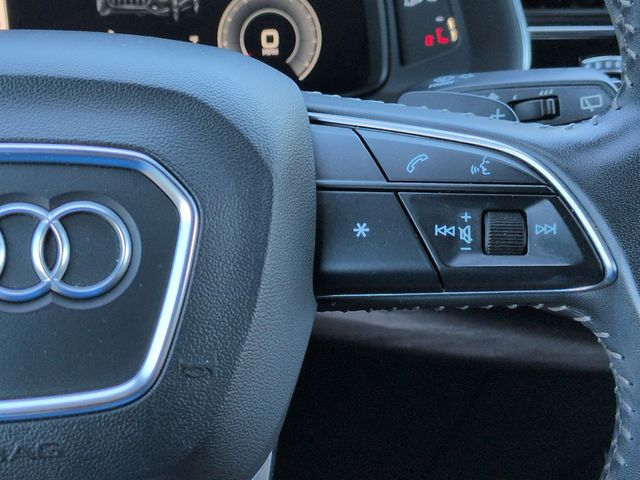 Thumbnail: 2019 Audi Q8 - 33