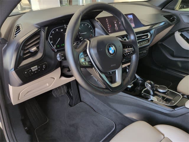 Thumbnail: 2020 BMW 2 Series - 2