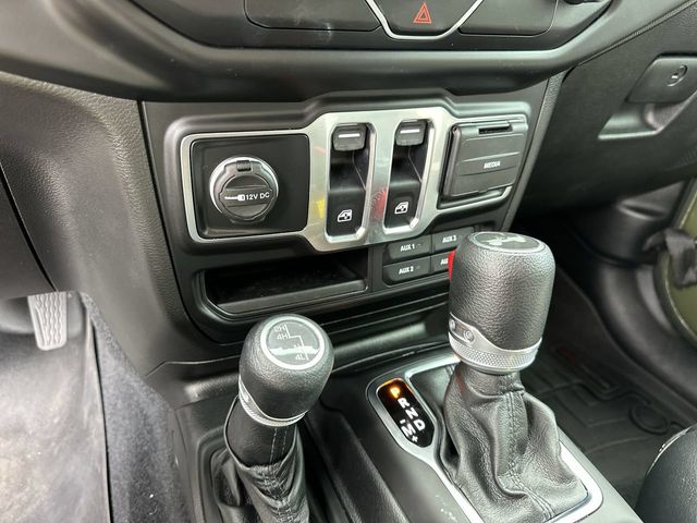 Thumbnail: 2021 Jeep Wrangler - 12