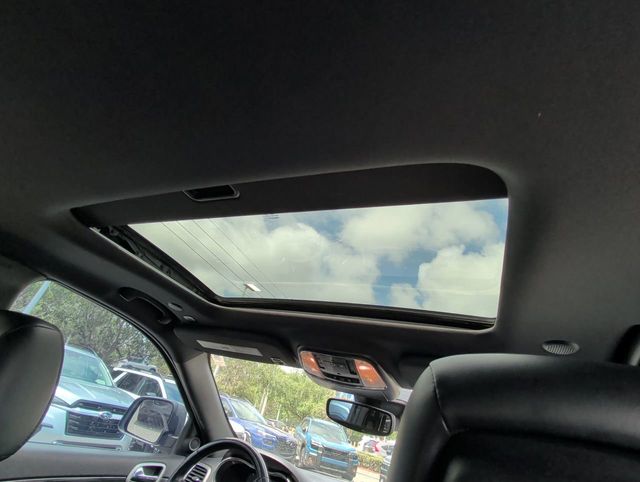 Thumbnail: 2021 Jeep Grand Cherokee - 25