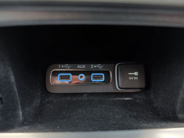 Thumbnail: 2021 Jeep Grand Cherokee - 14