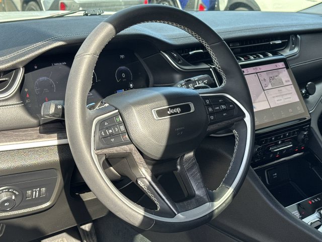 Thumbnail: 2023 Jeep Grand Cherokee - 11