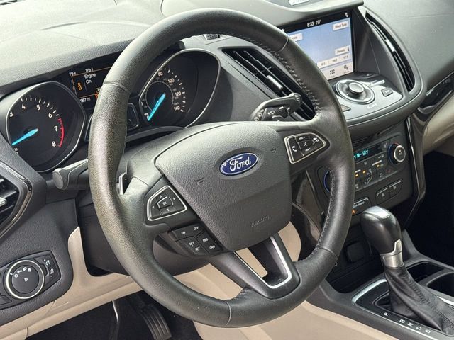 Thumbnail: 2017 Ford Escape - 12