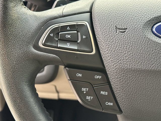 Thumbnail: 2017 Ford Escape - 28