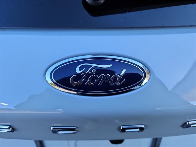 Thumbnail: 2025 Ford Escape - 7