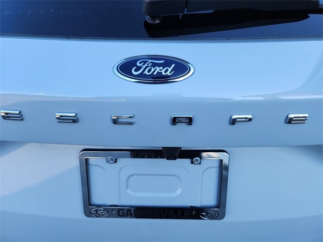 Thumbnail: 2025 Ford Escape - 21