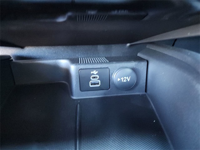 Thumbnail: 2025 Ford Escape - 32