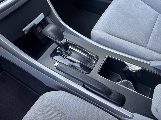 Thumbnail: 2013 Honda Accord - 14