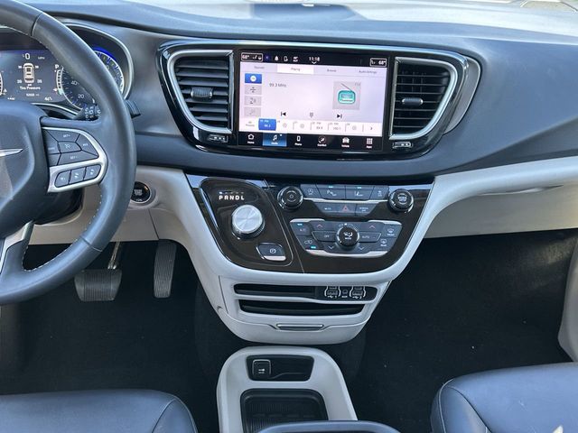 Thumbnail: 2024 Chrysler Pacifica - 13