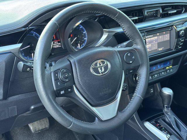 Thumbnail: 2014 Toyota Corolla - 12