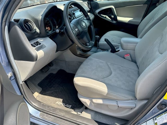 2012 Toyota RAV4 Base 10