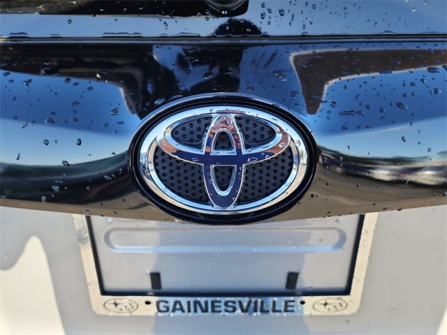 Thumbnail: 2018 Toyota RAV4 - 7
