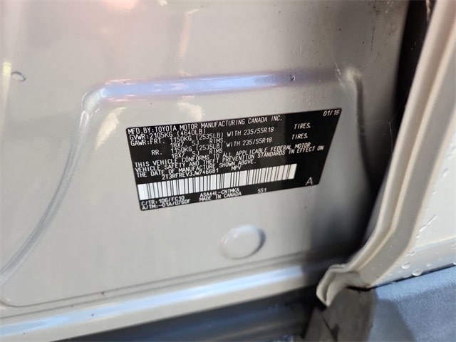 Thumbnail: 2018 Toyota RAV4 - 16