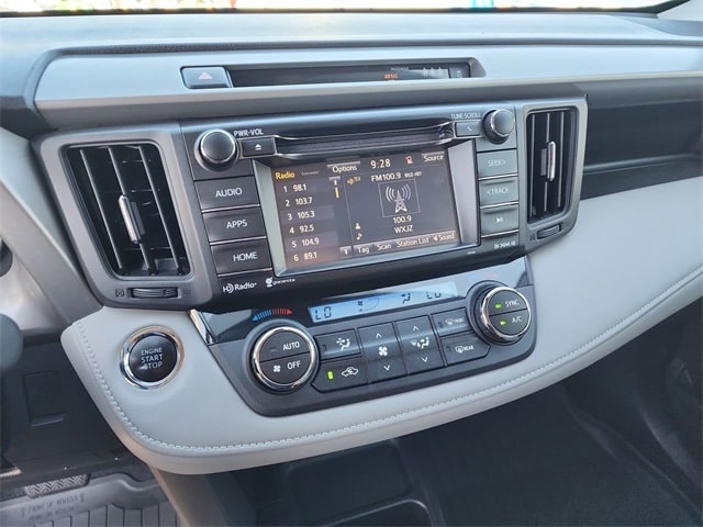 Thumbnail: 2018 Toyota RAV4 - 13