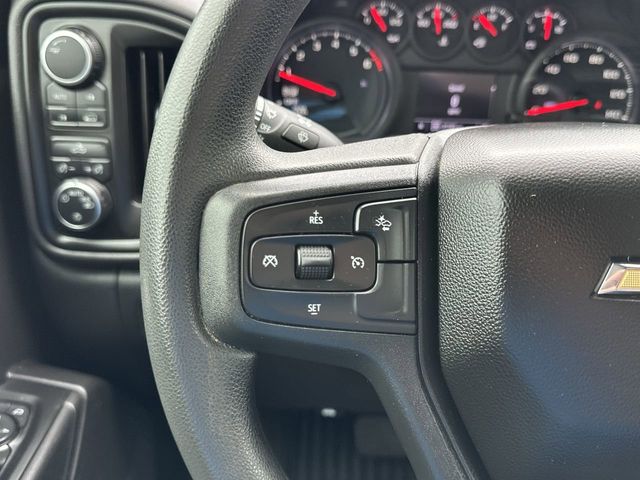 Thumbnail: 2023 Chevrolet Silverado 1500 - 22