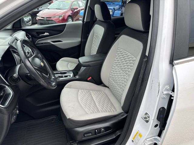 Thumbnail: 2021 Chevrolet Equinox - 9