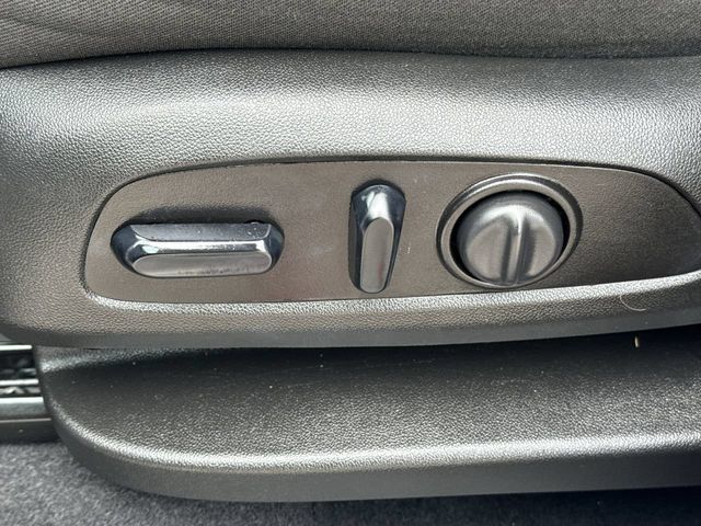 Thumbnail: 2021 Chevrolet Equinox - 24