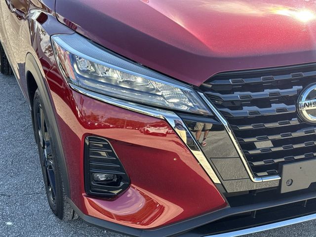 Thumbnail: 2021 Nissan Kicks - 23