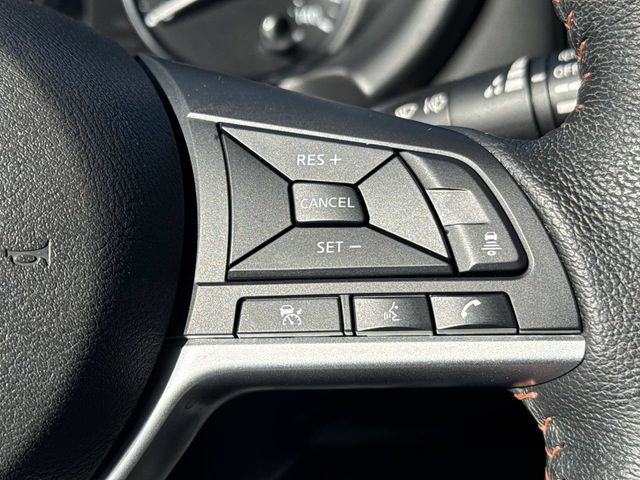 Thumbnail: 2021 Nissan Kicks - 29