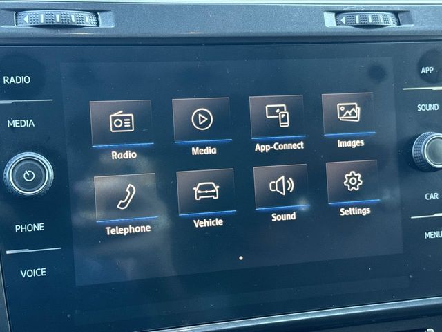 Thumbnail: 2019 Volkswagen Golf - 13