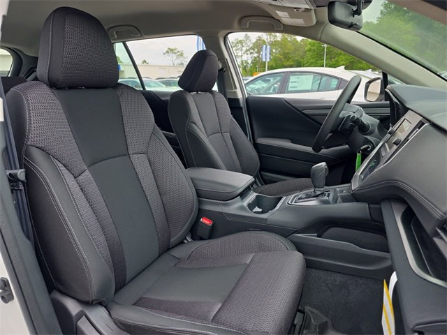 2025 Subaru Outback Base 12