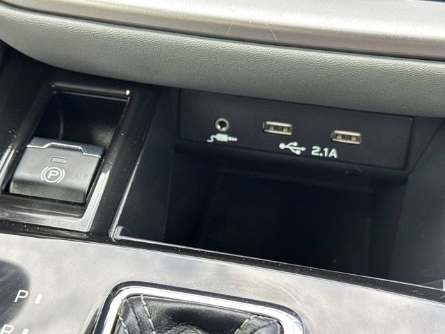 Thumbnail: 2022 Subaru Outback - 31