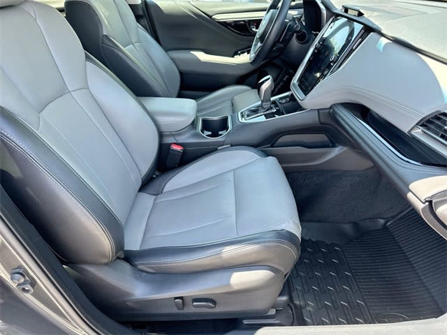 2021 Subaru Outback Limited 26