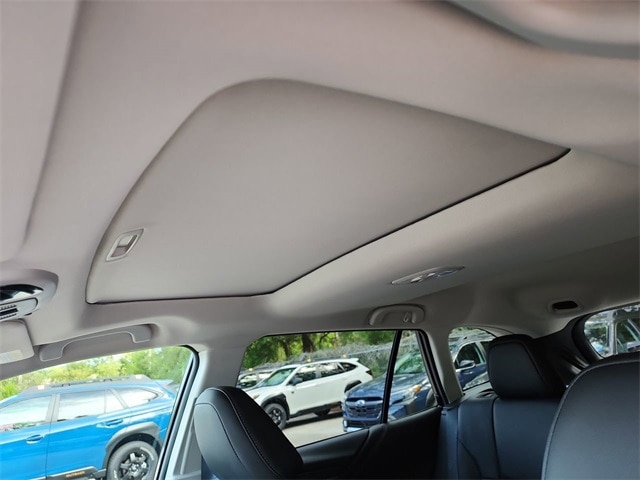 Thumbnail: 2025 Subaru Outback - 23