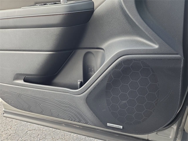 Thumbnail: 2026 Subaru Forester - 10