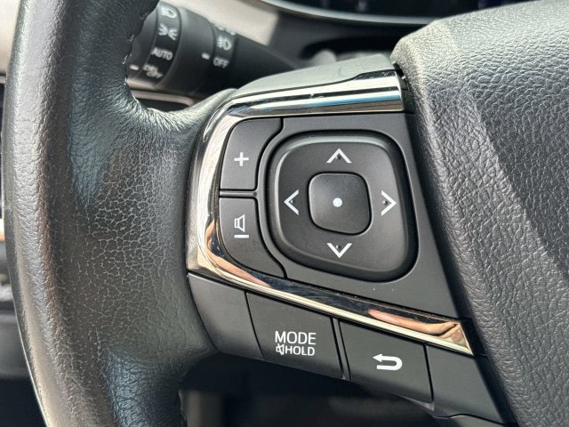 Thumbnail: 2013 Toyota Avalon - 28