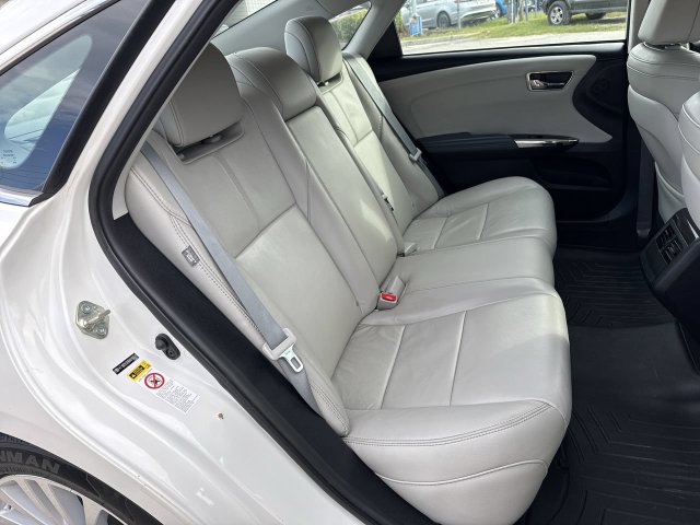 Thumbnail: 2013 Toyota Avalon - 27