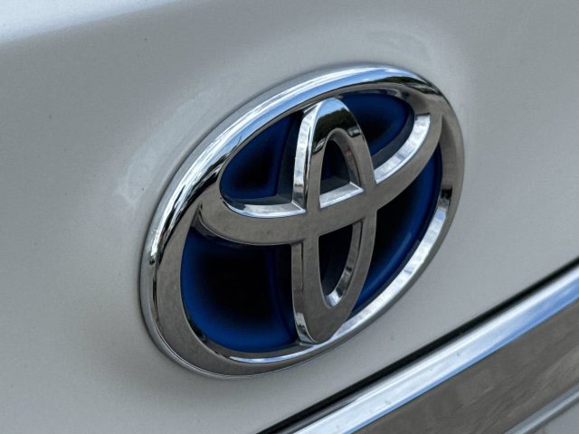 Thumbnail: 2013 Toyota Avalon - 7