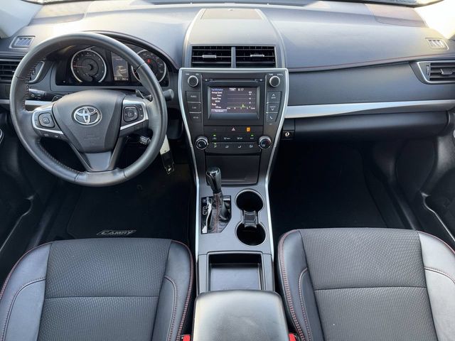 Thumbnail: 2017 Toyota Camry - 8