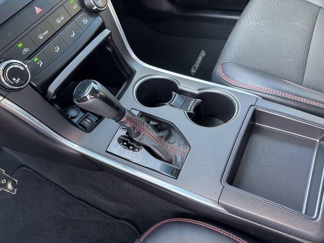 Thumbnail: 2017 Toyota Camry - 14