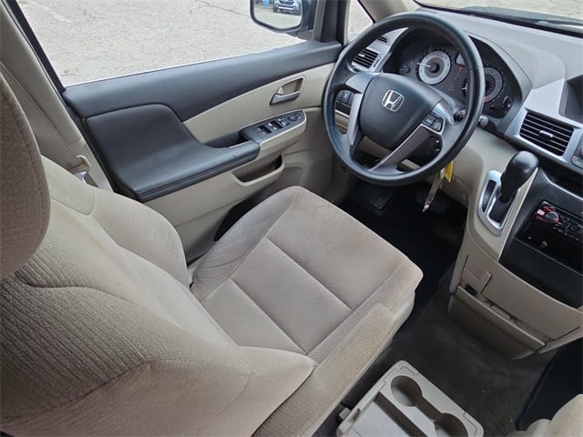 Thumbnail: 2011 Honda Odyssey - 9