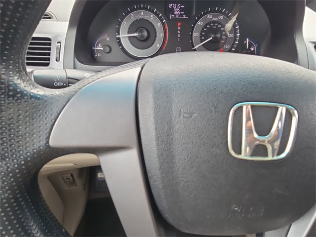 Thumbnail: 2011 Honda Odyssey - 29