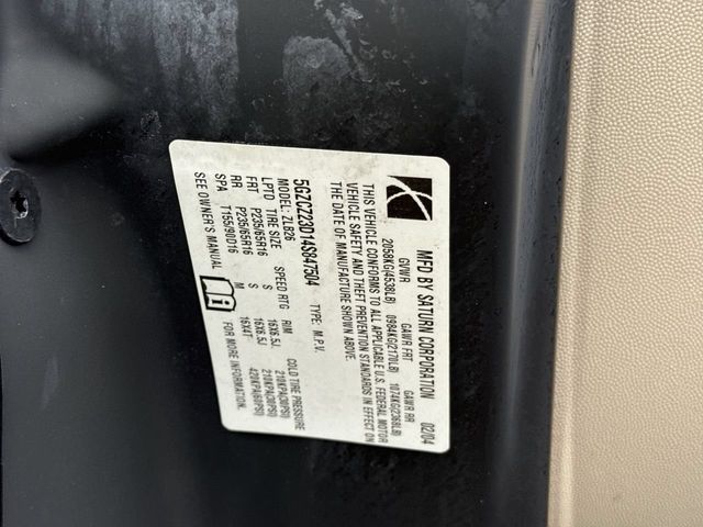 Thumbnail: 2004 Saturn VUE - 18